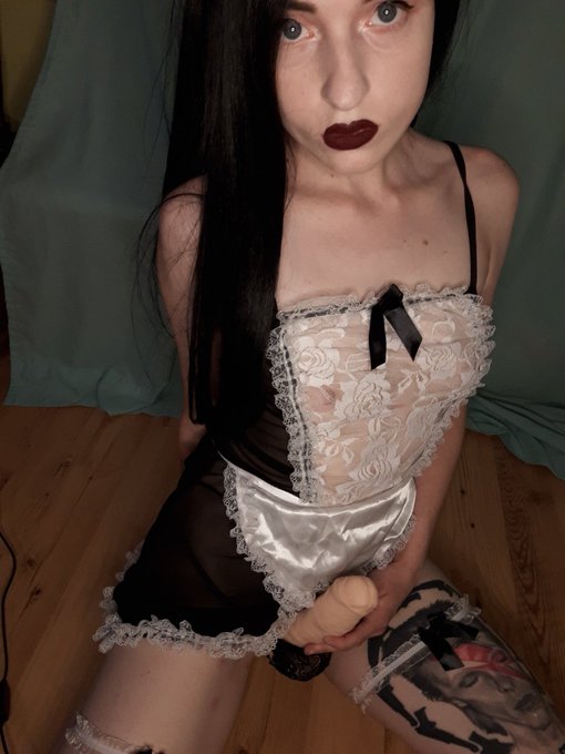 Ready to ruin your hole, sissy.?

#femboyfriday #femboy #transporn #ftm #uncut #bigcockalert #prettyboy