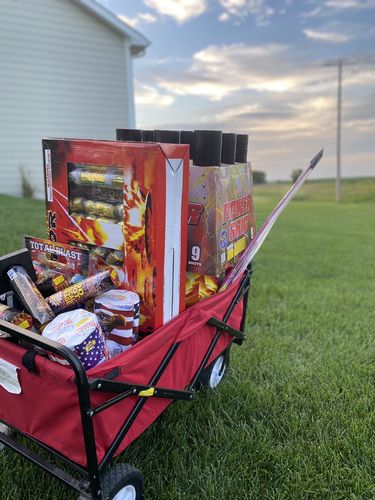 mk_lip's tweet photo. Happy 3rd of July. 
#neighborhoodstyle https://t.co/Rzk1Gol2PP