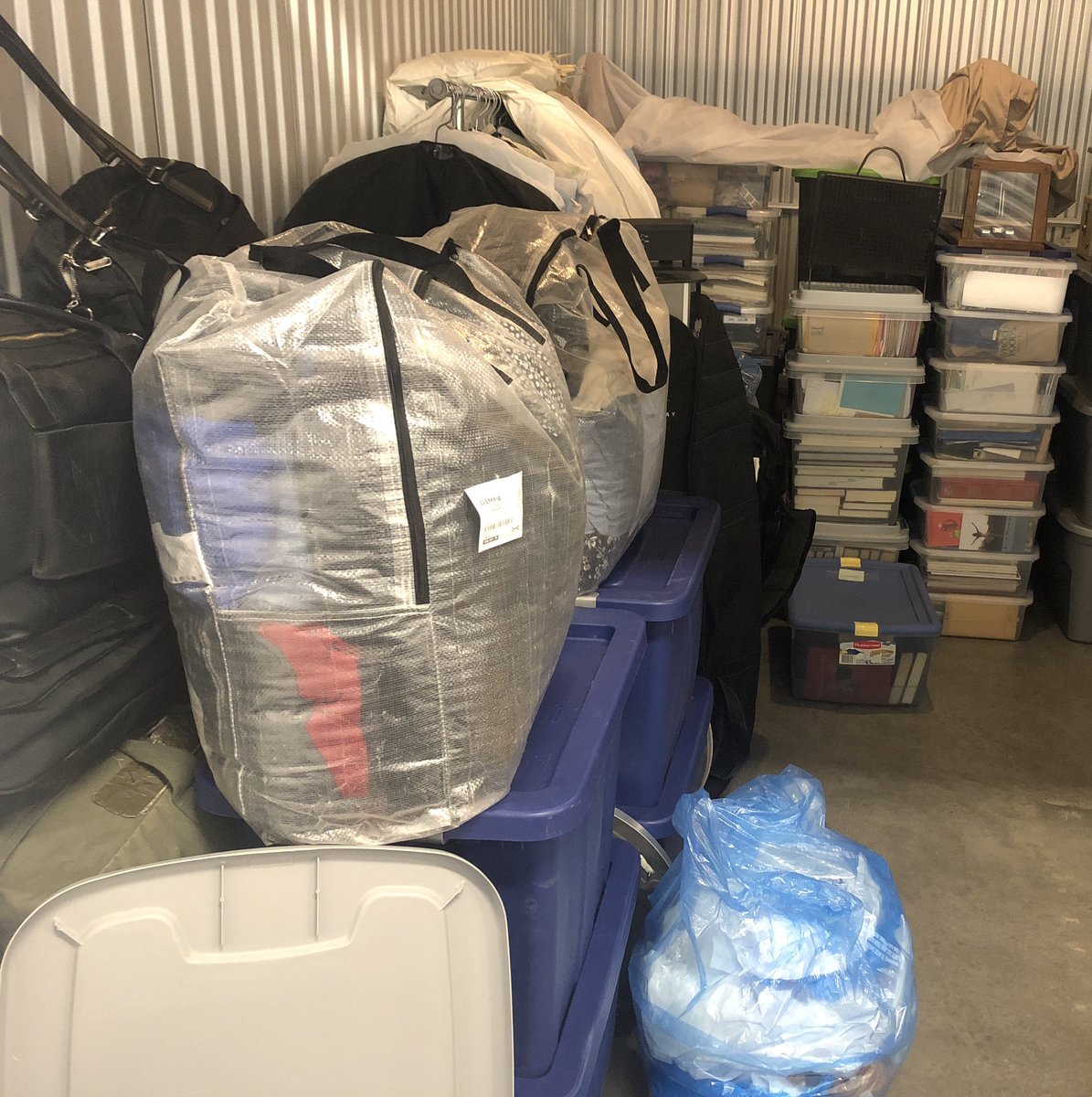 thelunarsawyer's tweet photo. The 2020 #COVID19 #Declutter #Downsize &amp; #Move adventure continues! My sister’s house renovation just has a few touchups remaining. The storage unit holding our things for the two months I’m in NC just got downsized today. It’s #timetowrapitup! https://t.co/DRKyHxNNkF