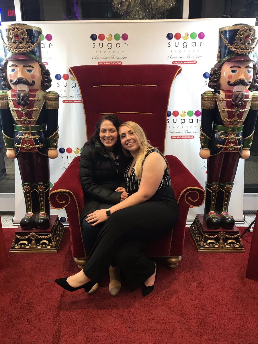 spaceysie's tweet photo. HBD to the hottest MILF of all time, my best friend @mandey_shrader 🥳so many birthdays spent together! Happy this is another one we get to celebrate with each other🥰🎊hope you’ve been enjoying your special day. Cheers to you &amp; for 26 treating you good 🥂I LOVE YOU SO MUCH💜🎈 https://t.co/pujMZByXXw
