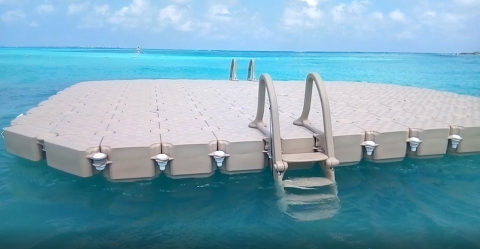 CandockMexico's tweet photo. Proyecto realizado para el Coral Beach Hotel Cancún.
Se instaló con éxito el nuevo #CanDock que es un muelle con duración de por vida.
.
Si requiere alguna cotización de algún proyecto.
Llámenos: 244 443-29-32 y 35
Escribanos: pescamotorsport@gmail.com https://t.co/JXBrf3pS2C