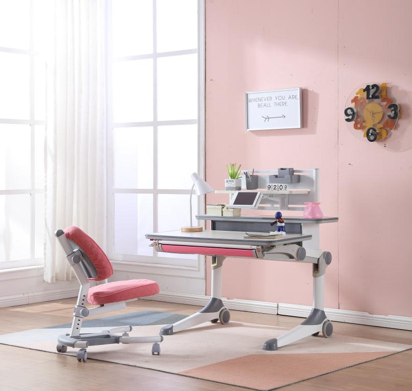 XinyilongDesk's tweet image. Choosing a good or bad kids study table is just a prayer away. #kidsstudytable #functionaltable