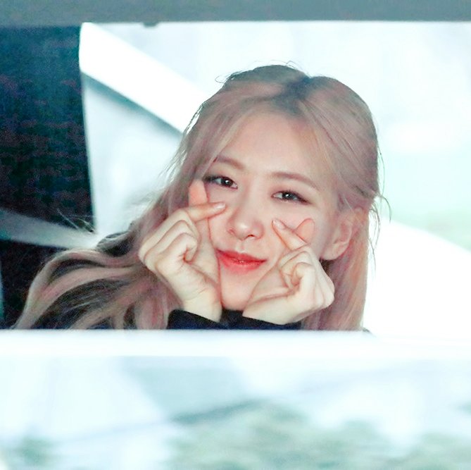 TJ_myChaengLisa® tweet media