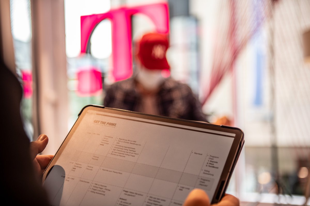 Sommerpause für die Telekom BUSINESS XPERIENCE Gründerevents - vielen Dank an alle die bei den letzten Shows dabei waren! See you next season! t.ly/WH7I