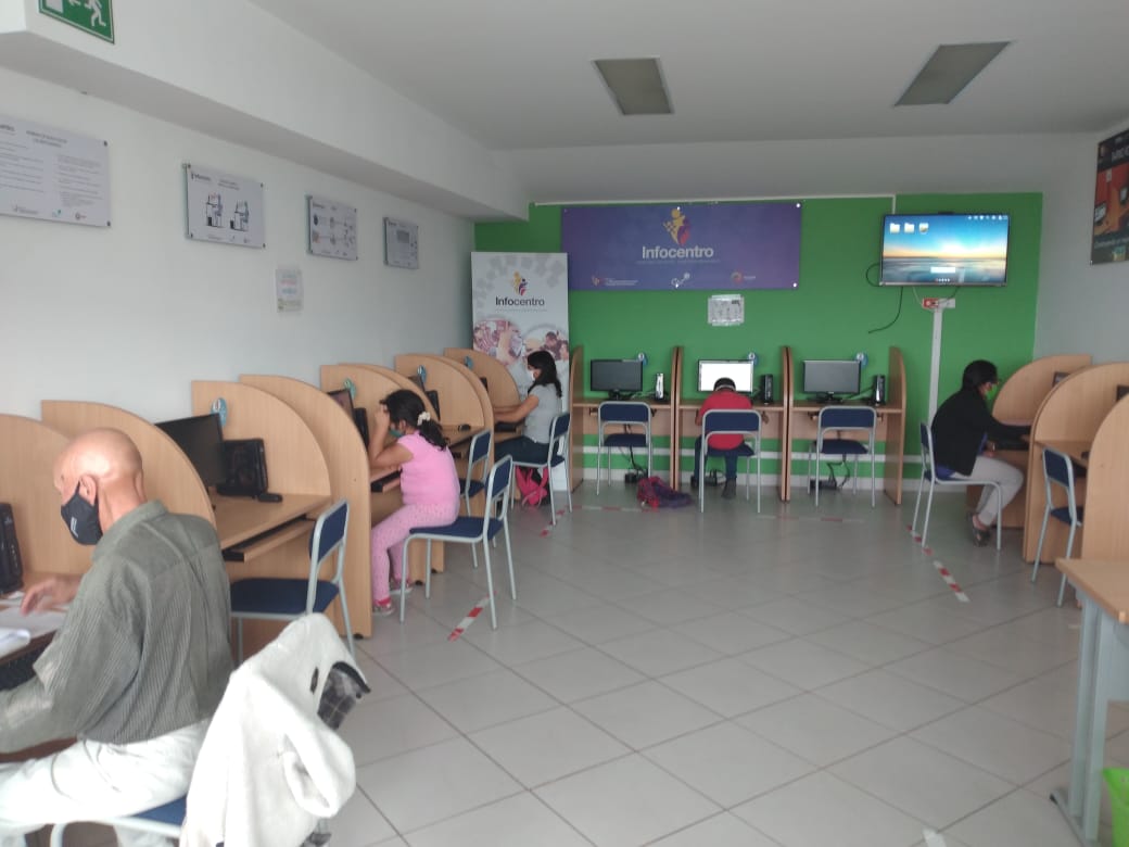 InfocentroRojas's tweet photo. NOTICIA DE LA SEMANA
Día a día grandes y pequeños se benefician de los servicios gratuitos de los Infocentros Comunitarios, un aporte más para nuestra sociedad enfocado hacia el progreso de todos los ciudadanos. https://t.co/zqhU0k9ToU