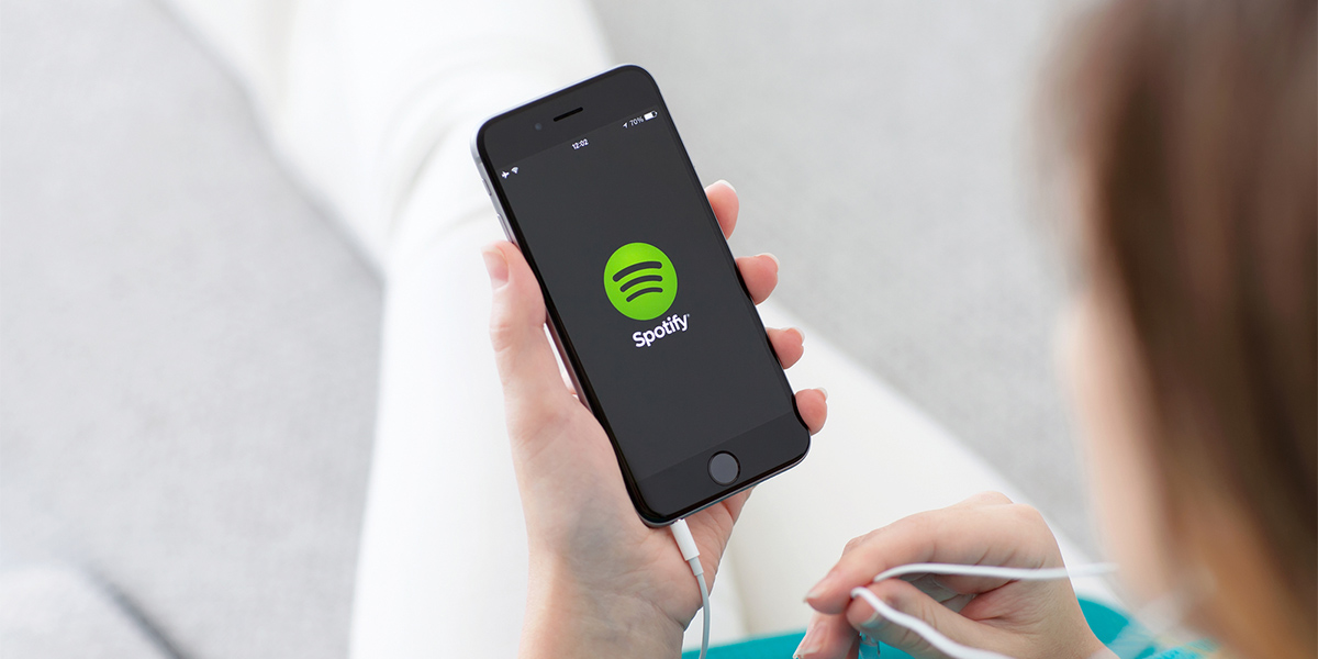 topstud_io's tweet photo. Spotify запускает функционал для показа текста песен в процессе воспроизведения

Подробнее: https://t.co/TgUlfuFHpT
⠀
#новости #spotify #обновление https://t.co/oXjeM5Vuh5