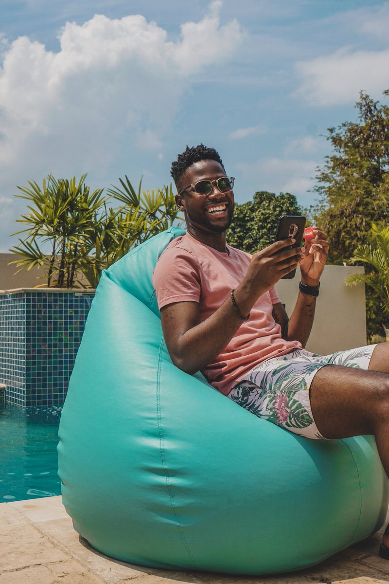 FreeFormJamaica's tweet photo. Summer - It's A Vibe #SummerInJamaica #MadeInJamaica #PoolSideLiving #CurvedSpaceBeanBag https://t.co/SuJ2NCV80t
