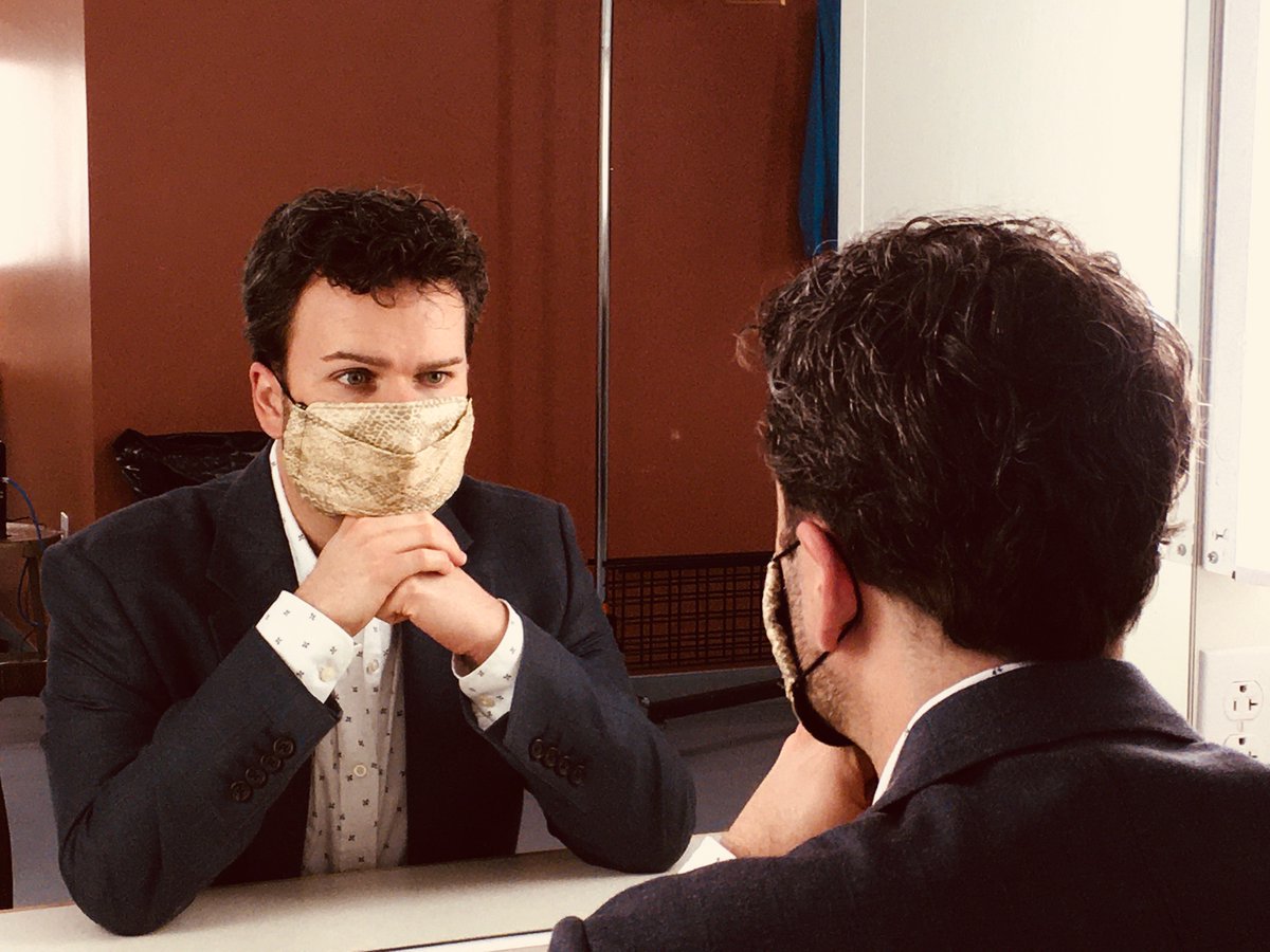 barihopkins's tweet photo. Being @santafeopera just isn't the same without all of my beloved #sfoBarber colleagues. I miss you! Tonight I'm grateful to be part of the virtual #OpeningNight with @MezzoGraham for the 1st installment of #SongsfromSFO. Tune in at 7pm MT: https://t.co/OEmnvtJcnQ https://t.co/VmEeegnVHy