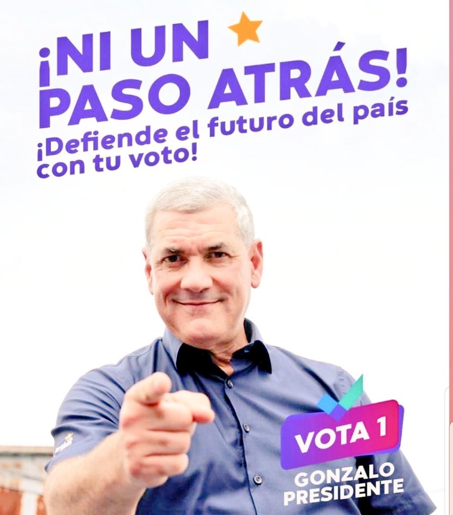 AnaGonzalezM12's tweet photo. No te dejes confundir, ni un paso atrás defiende el futuro de tu país con tu voto para que sigamos avanzando te invito a  que este domingo 5 de Julio vote 1️⃣ por @Gonzalo2020RD #Vota1VotaGonzalo @DomingoCG1 @JuniorArv3loQ @rafaelevldezt @Paquita55852905 @NewtonPujols https://t.co/bZWQGQWfNT