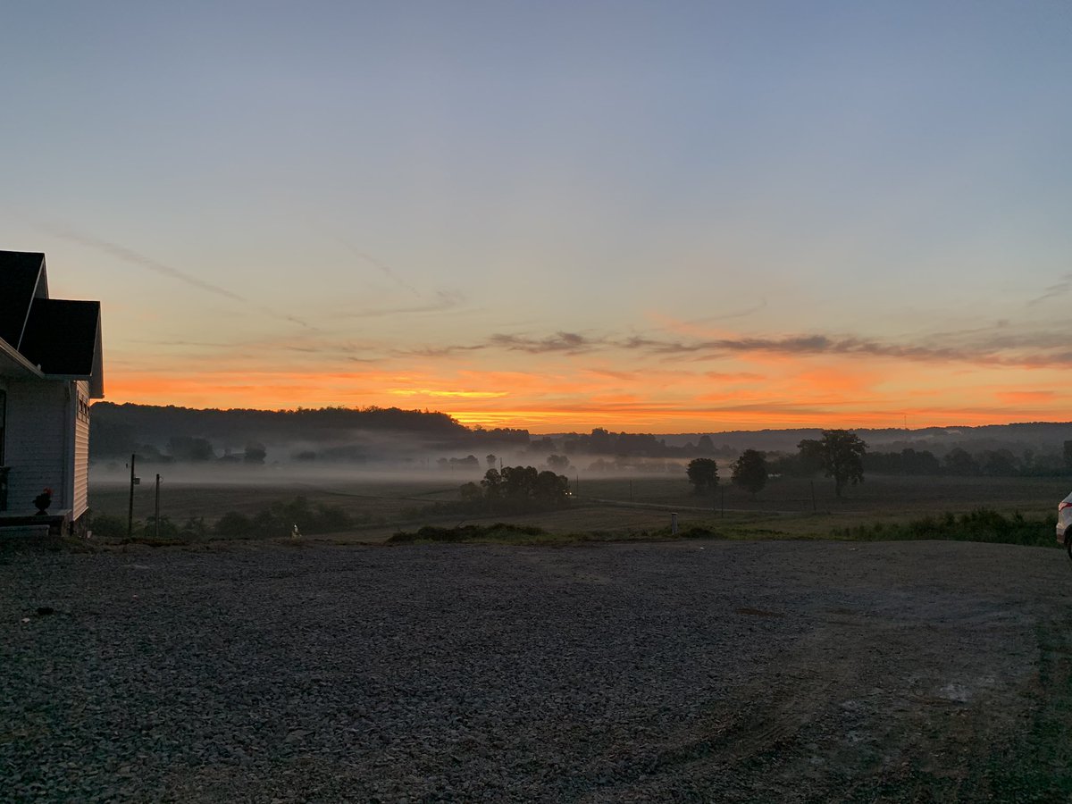 joy_leindecker's tweet photo. Or every morning @ 5:00am https://t.co/wEow2JOE9O