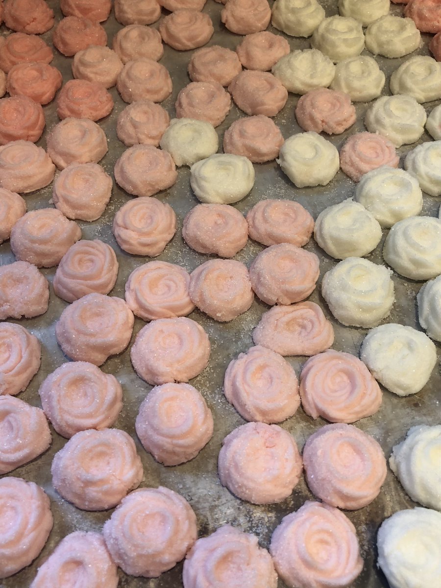 TyannRouw's tweet photo. Today I made mints. #HSGraduate #2020 #mints https://t.co/KmhVwJqw92