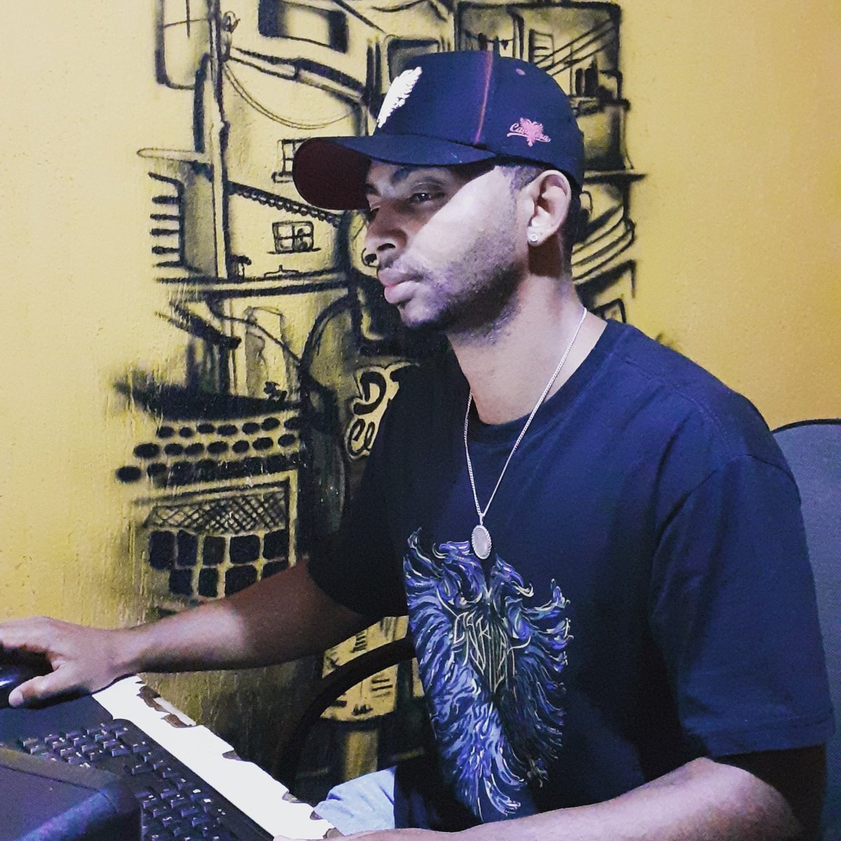 djYagoLoys's tweet photo. A fé não é a estrada, mas pode ser a força que nos faz caminhar.🙏 https://t.co/IbBHQgxFtD