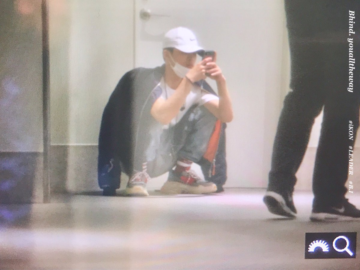 131Hanbini's tweet photo. Kim Hanbin .. we miss you..can you please upload a selfie even if it just a blurry one
(◞‸◟)╥﹏╥
@ikon_shxxbi #HanbinMode
#Hanbin #김한빈 #비아이 https://t.co/iTKy5KWgZF