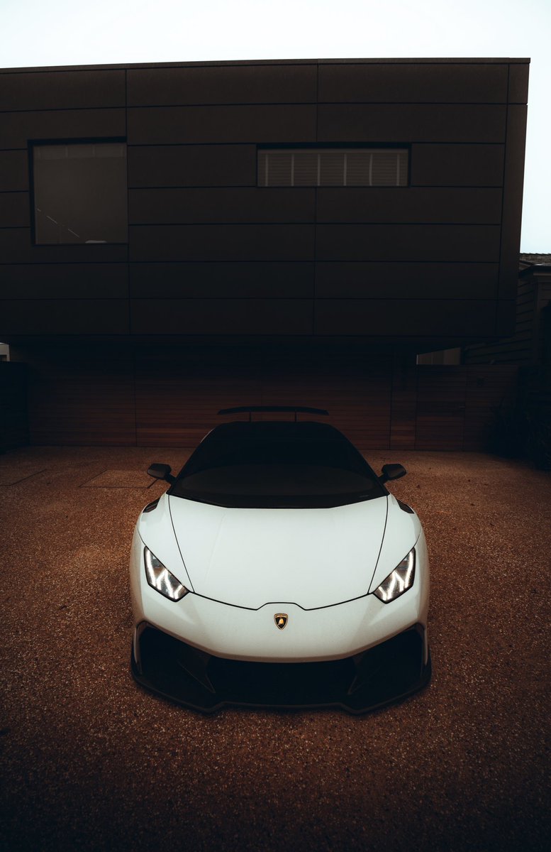 temotive's tweet photo. Huracan on air https://t.co/3XRg5Q3WSV