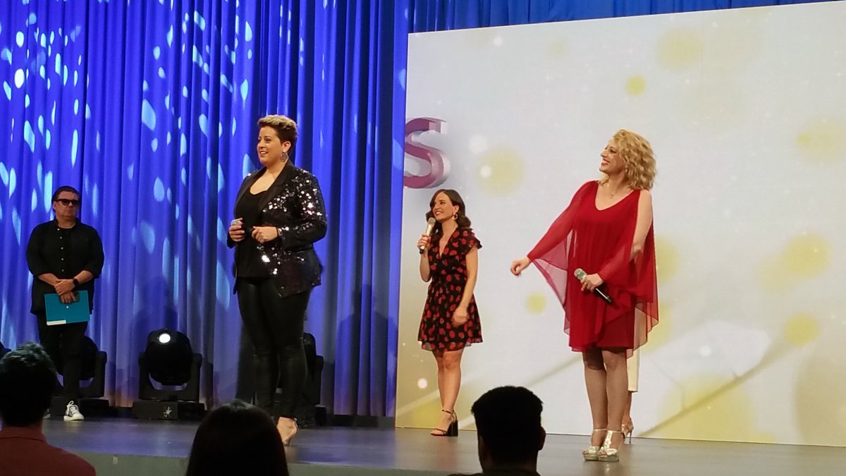 luartvg's tweet photo. FINALISTAS de #RecantosDeOuro !

Parabéns @RuthCundins e Maite!

A semana que vén desfrutarémola no #luar1226 https://t.co/TfgzyFFbTZ