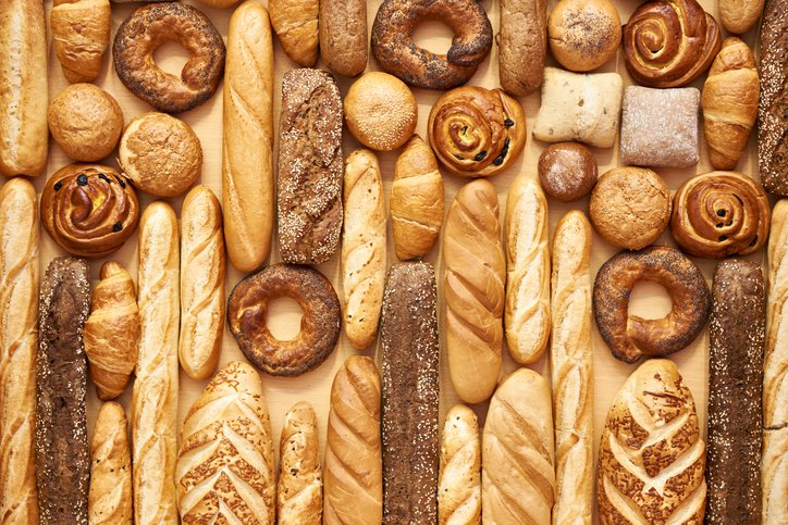endocrineweb's tweet image. How exactly does gluten relate to autoimmune thyroiditis, and is all bread created equally? Endocrine Web spoke with Dr. Elena Christofides, MD, FACE, to better understand the world of gluten-free: endocrineweb.com/gluten-autoimm…