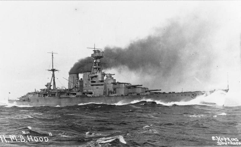 On this day 1940 the  @RoyalNavy's Gibraltar-based Force H, formed just 3 days before under V/Adm Sir James Somerville with the battlecruiser HMS Hood, aircraft carrier HMS Ark Royal & battleships HMS Valiant & HMS Resolution, bombarded the French Force de Raid at Oran, Algeria