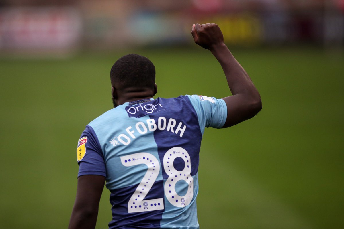 BLACK LIVES MATTER !