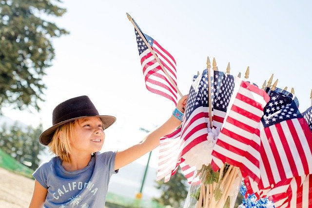 Celebrate America, Land of the Free. Save more through 4th of July weekend on summer and fall adventure gear. #gearforthewild #4thofJuly #4thofJuly2020 #FourthofJulyWeekend #IndependenceDayWeekend gearforthewild.com/on-sale-now/