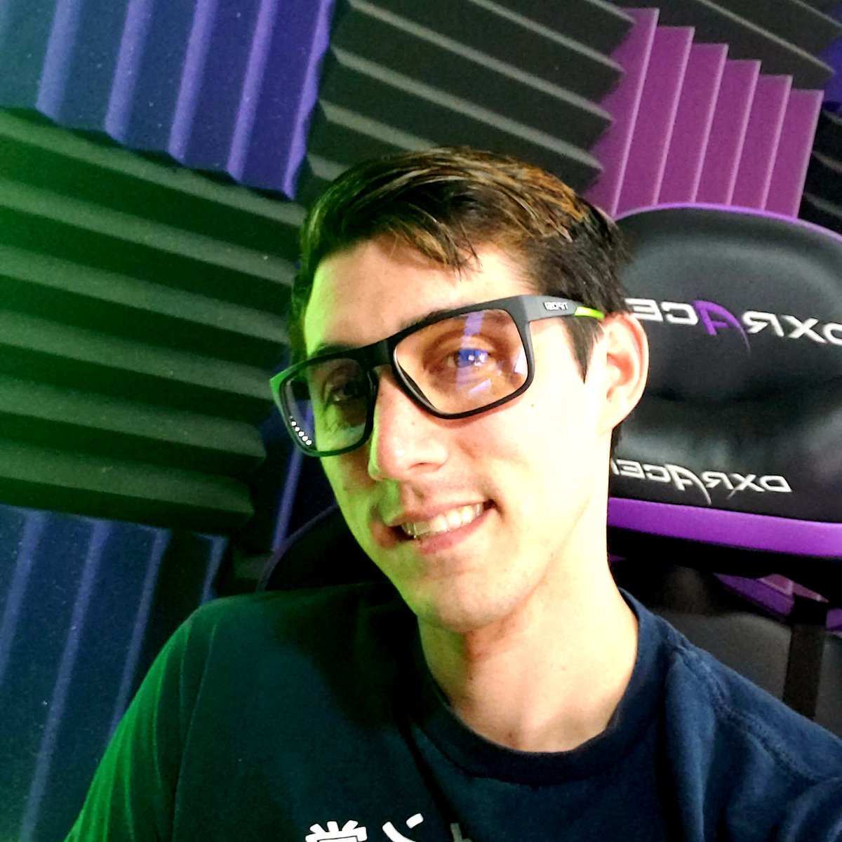 patthesniper's tweet photo. Going live.
https://t.co/73ndaq7i58
#twitchaffiliate
#twitch
#sniper
#overwatch
#dxracer
#widowmakermain
#gaming
#pathtopartner
#HyperScape https://t.co/A1q2oMVb3C