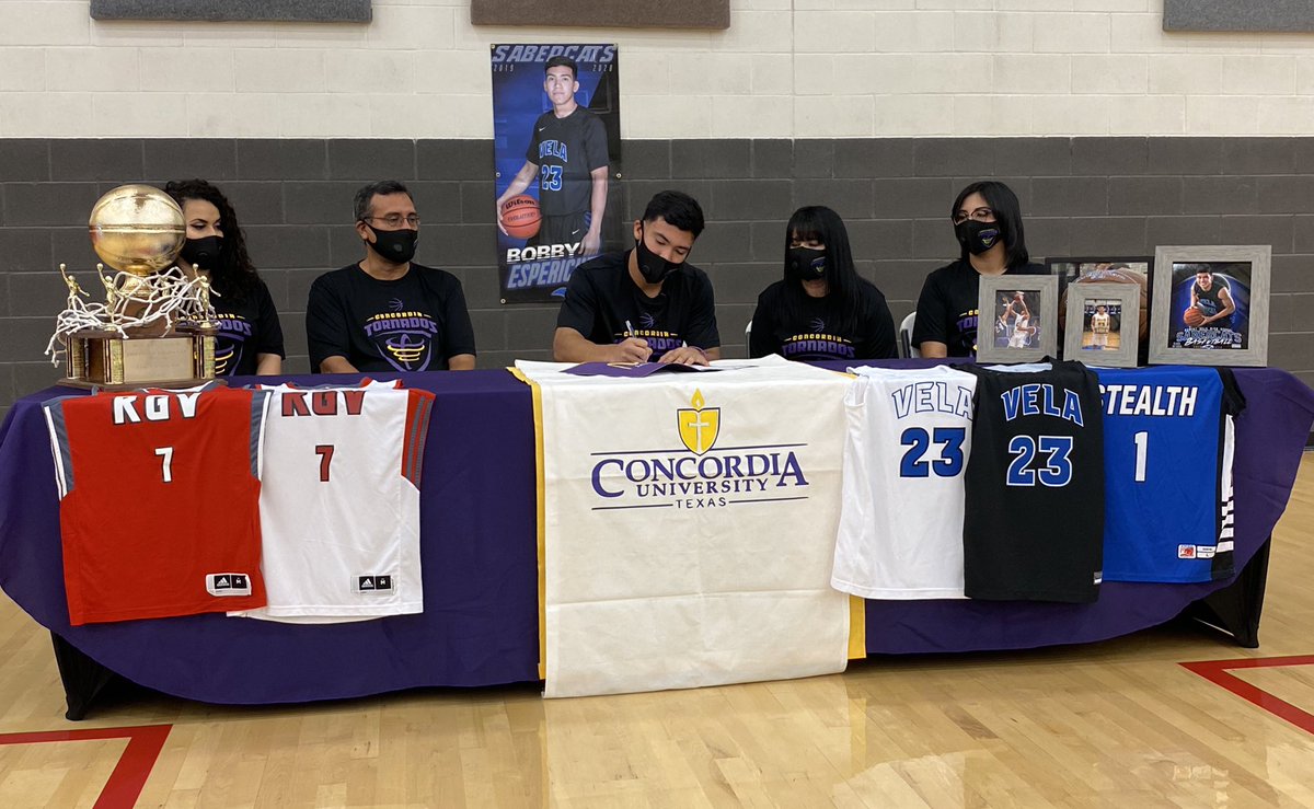 bybryanramos's tweet photo. Congratulations to Edinburg Vela guard Bobby Espericueta @BobbyE_10 for signing a national letter of intent to play college basketball at Concordia University Texas in Austin. #RGVHoops https://t.co/B04vxXaZM1