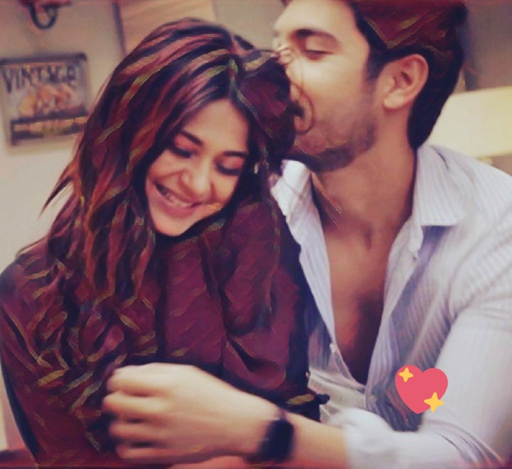 Chalini_G's tweet photo. #MayRaForever π
#Beyhadh2 #MayRa #ShivinNarang #JenniferWinget #ShivJen
#Beyhadh2OnDemand https://t.co/t4yy9PwrWX