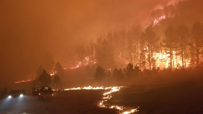 Fun-fact:The third largest forest fire in South Dakota history, the Logan Lake Fire, tore through 54,000 acres of forest only 10 miles north of Mt. Rushmore.Two years ago.Only an idiot would host fireworks there.5/