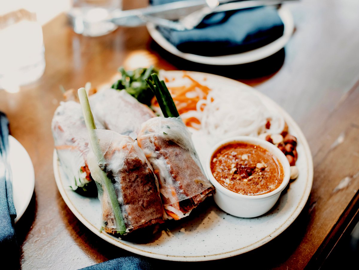 LittleSisterDT's tweet photo. Can't figure out what to eat tonight? Give us a call to order your next favorite dish, like our Grilled Pork Spring Rolls 🤩 
.
.
.
#littlesisterDTLA #eaterLA #foodies #losangeles #YelpLA #DTLA #latimesfood #dtlaeats #dtlanightlife #eeeeeats #bestfoodLA #laeats #eatingLA https://t.co/U74C1omITU