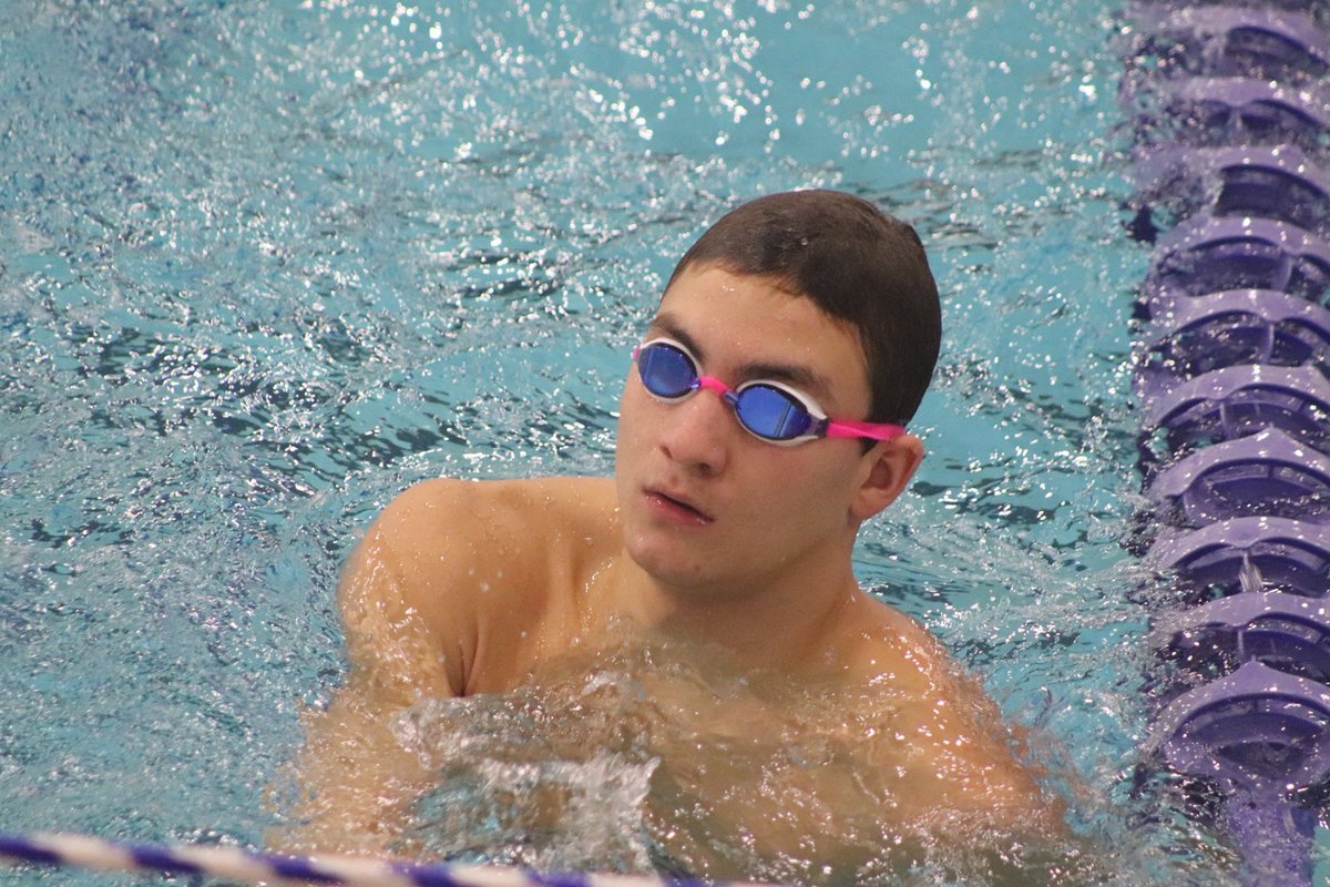 VikingLhs's tweet photo. Congratulations to Jibran Himsieh for his selection as a High School All-American in the 500 Freestyle. @LamarHigh @VikingLhs @MARS_SWIM https://t.co/qP4xFL4bsp