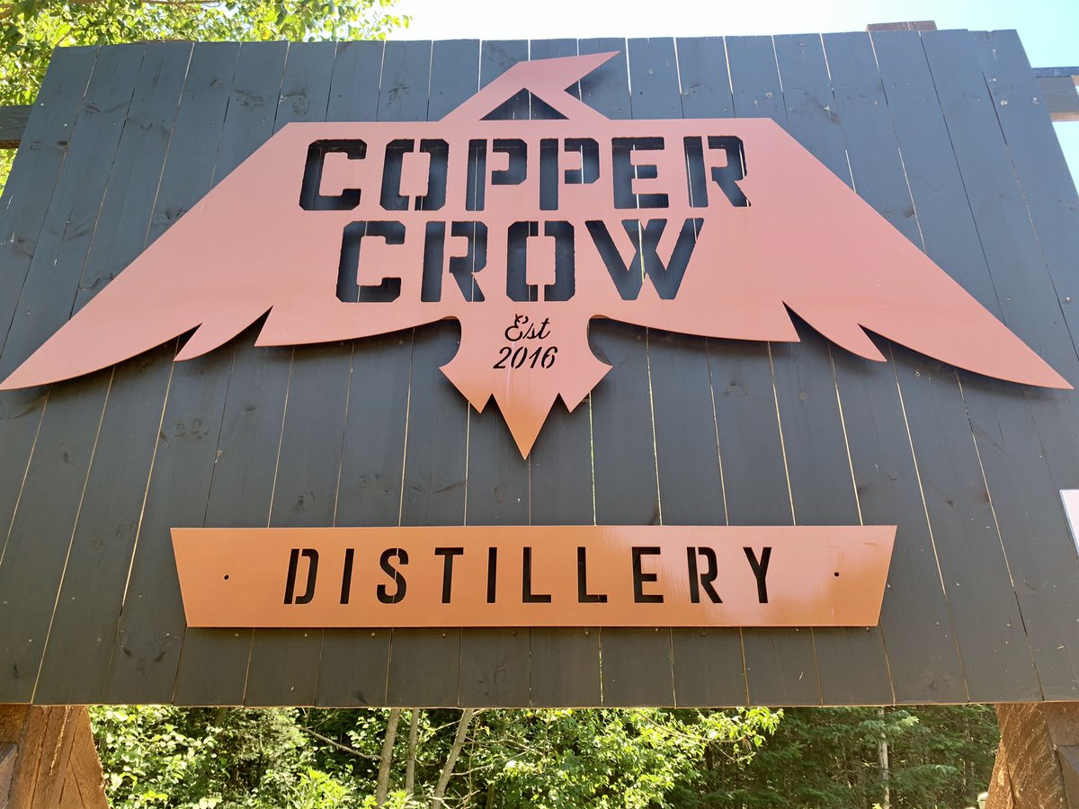 divergenttravel's tweet photo. Cheers to the weekend!
Here’s to everyone out exploring this weekend safely. We’re enjoying a drink at the first Native American owned distillery in the USA located #Bayfield #Wisconsin
#Divergenttravel #USATravel #TGIF @TravelWI #TravelWI #Roadtrip #CopperCrow https://t.co/mYM2orkHot