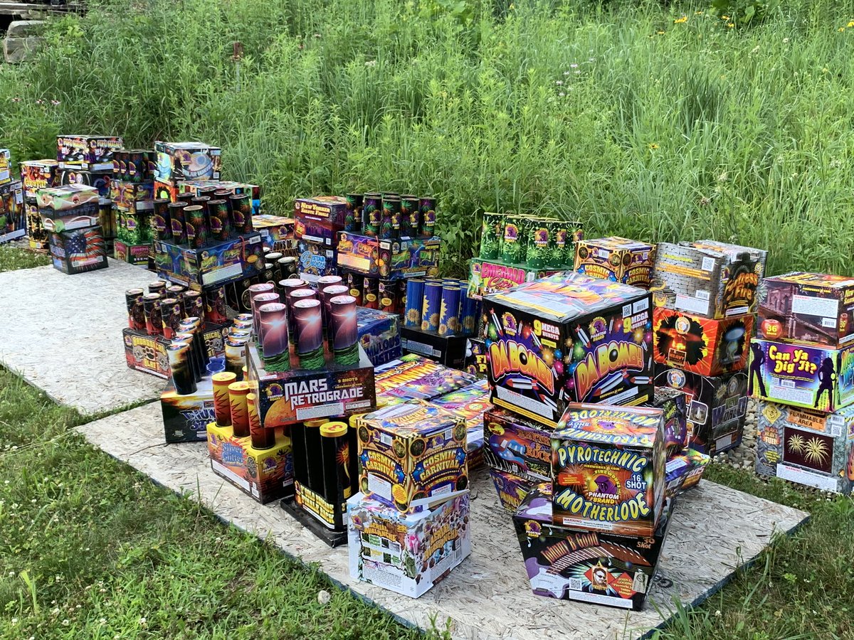 aulpa's tweet photo. Thanks @phantomphorum for having such great fireworks! We’re gonna have a good show this year! #PhantomFireworksCastleton #phantomfireworks https://t.co/MokmxowmqH