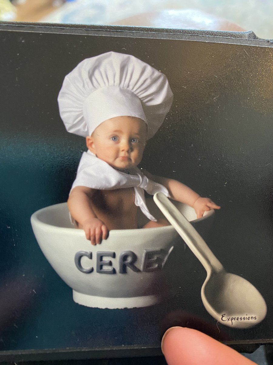 AuthorDelaneyW's tweet photo. I cannot believe this little bug is a teenager now 😭😭😭 We we’re cleaning the basement and found the little photo books from his first years. He’s 4 wks in the first two and then 1 yr in the second two. #Baby #TinyBug https://t.co/5xHzUVQxE5