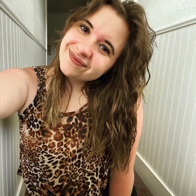 Kelcey_Rae07's tweet photo. #NewProfilePic https://t.co/rhPSLw5GKO