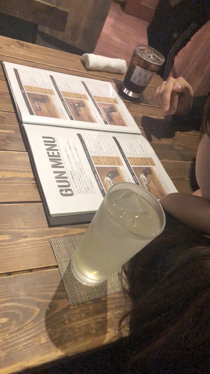 shikieiki989_R's tweet photo. シューティングバー行ってきた!
ガスブロのMTR16撃ってきた。もうあんなの撃ったら欲しくなっちゃうじゃん!!また行きたいなぁ!
#G_CODE https://t.co/nvPkvEpKqT