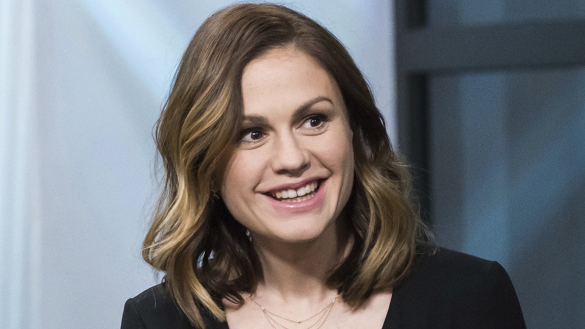Happy Birthday, Anna Paquin! 