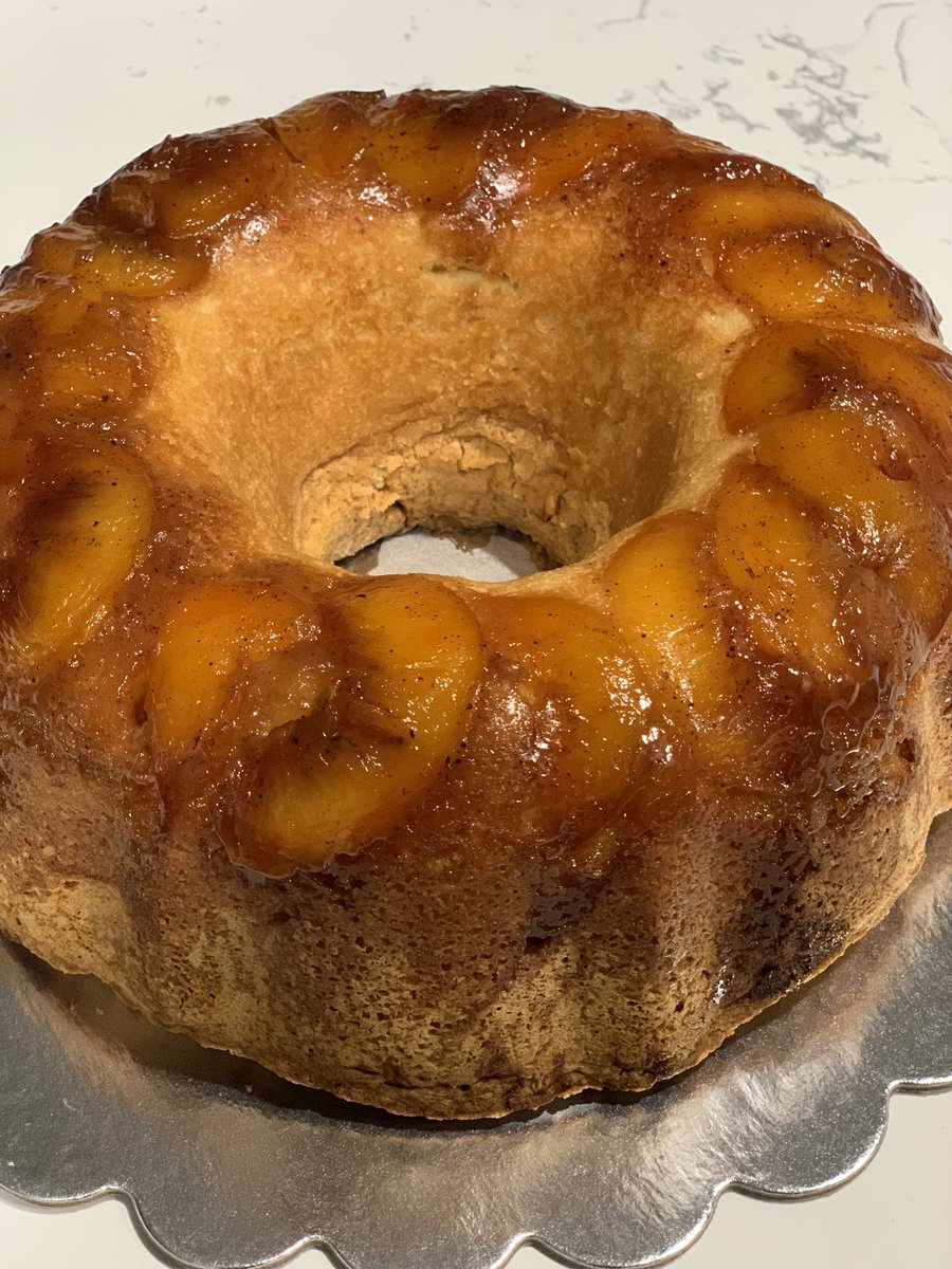 DrSJNickelberry's tweet photo. I managed to bake two cakes today, a rum cake and another peach cobbler pound cake. The kitchen is now closed!π¨πΎβπ³ π΄π
#singleliving #livingsingle #cabinfever #quarantinecooking #stayathome #ibake #icook #chefsean #menthatcook #menthatbake https://t.co/QVfSEo5Up6