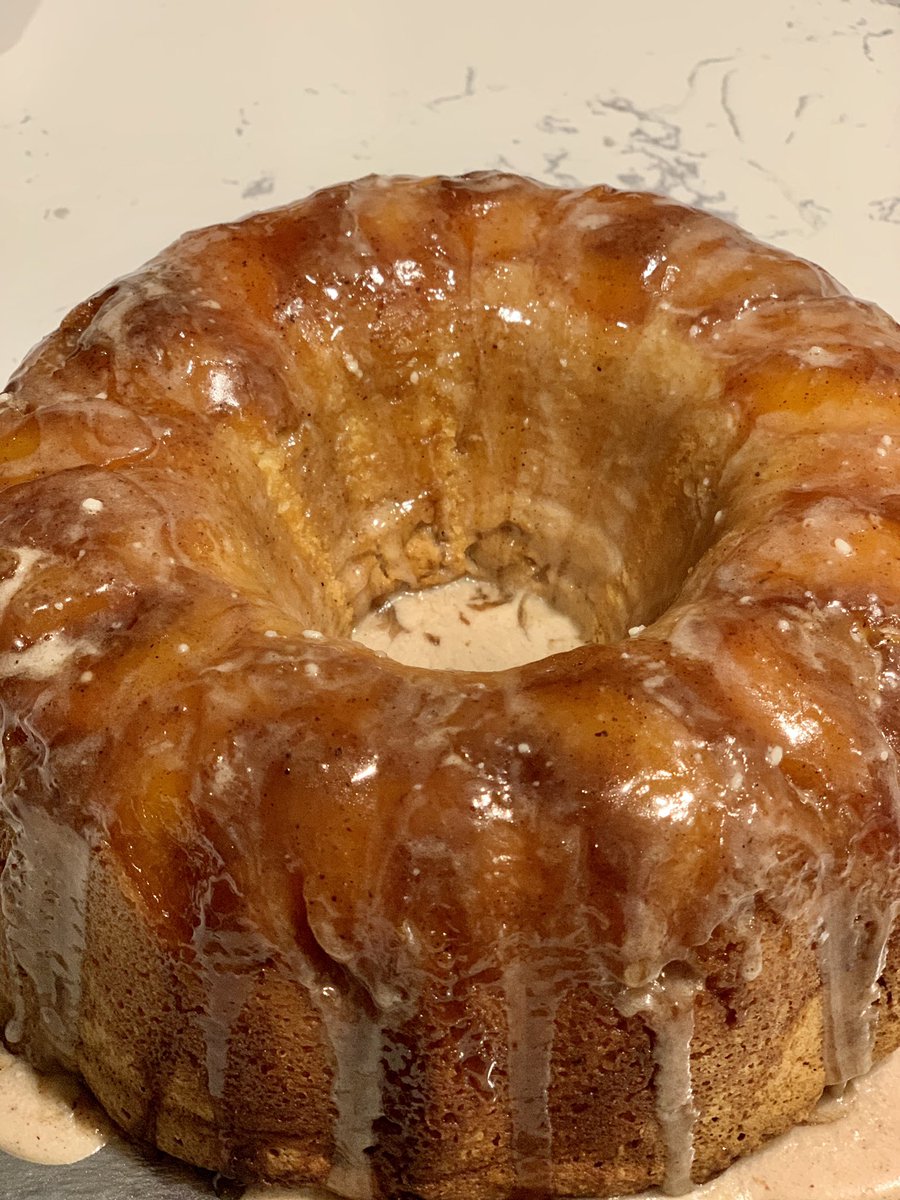 DrSJNickelberry's tweet photo. I managed to bake two cakes today, a rum cake and another peach cobbler pound cake. The kitchen is now closed!π¨πΎβπ³ π΄π
#singleliving #livingsingle #cabinfever #quarantinecooking #stayathome #ibake #icook #chefsean #menthatcook #menthatbake https://t.co/QVfSEo5Up6
