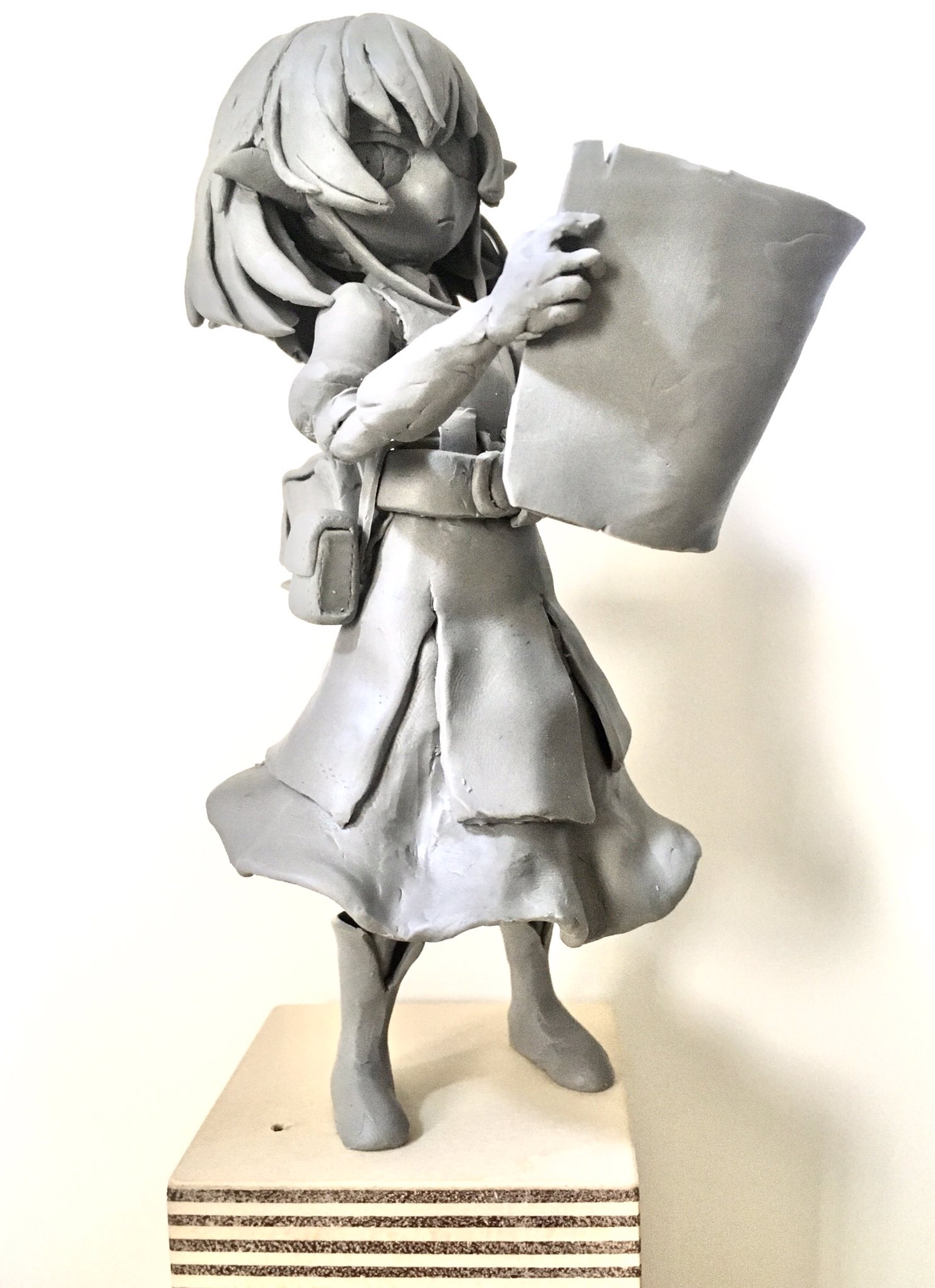 たいらしんの 七尾ナナキ先生の ヘルク からアンちゃん 帝国四天王ヴァミリオ を造形しました ヘルク面白いけど周りに知ってる人1人しかいない みんな読んで下さい ヘルク アンちゃん ヴァミリオ 造形 グレイスカルピー T Co 8kramntsgh