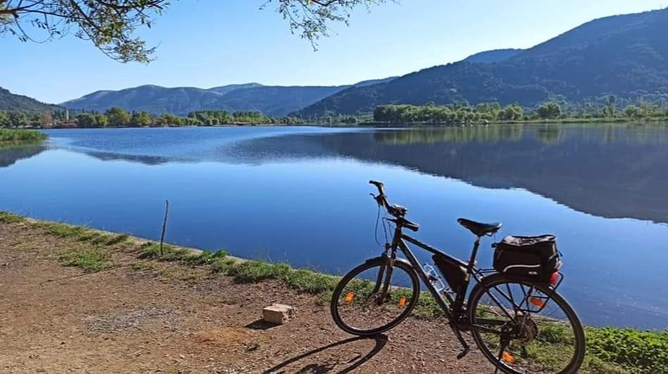 Yer yüzü cenneti Ödemiş'ten herkese güzel bir hafta sonu dilerim...
#Ödemiş 24°🌞🌡️41° #Cumartesi

#Gölcük #GölcükYaylası #Birgi #Bozdağ #Bademli #Ovacık #Lübbey #Çamyayla #Horzum #yayla #doğa #cycle