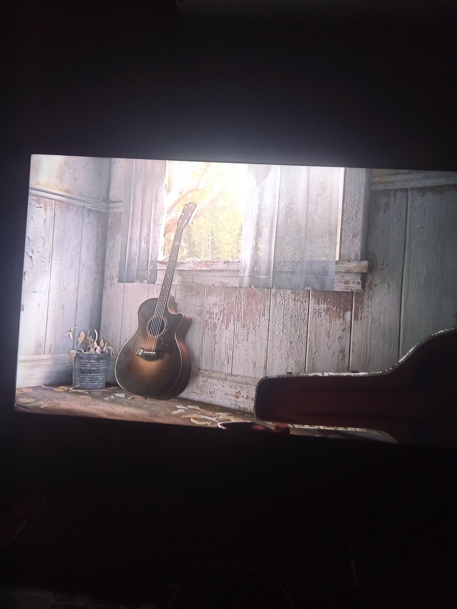 LuisMateux's tweet photo. @Neil_Druckmann and @Naughty_Dog Thanks for this great experience, im not crying, really 😭 https://t.co/3LfphGm2hB