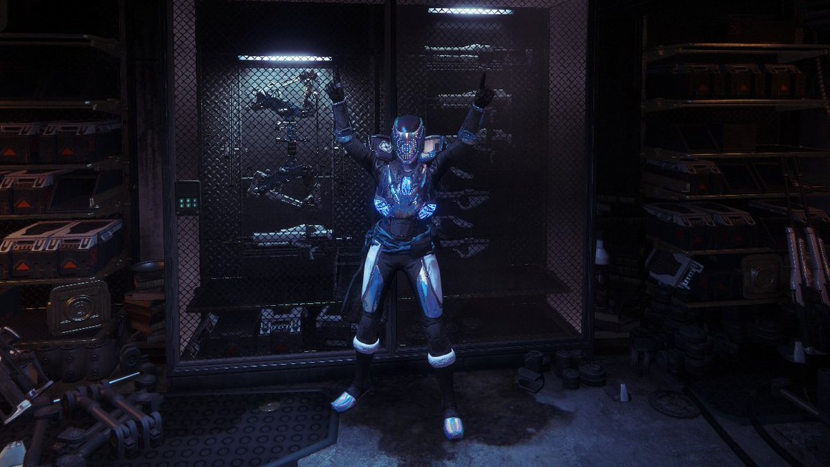 Spoilicious1's tweet photo. Excited for the day after Bungie Day, cuz it's my Birthday!! Why you feeling so Blue?
#BungieDayFashionShow https://t.co/U8p0LggSl2