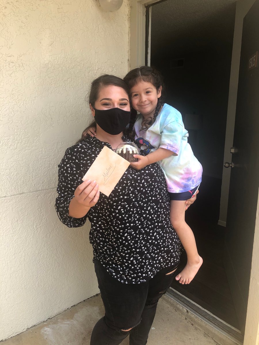 brustadd's tweet photo. Virtual teaching is no easy task, especially with young children who are only going into kindergarten, but these teachers were amazing. I'm so proud to have worked with Ms. Aguilar, Mrs. Perez, and Sra. Valle during ECSS! #LISDECSummerSchool, #LISDatHome https://t.co/GKkRlCVGga