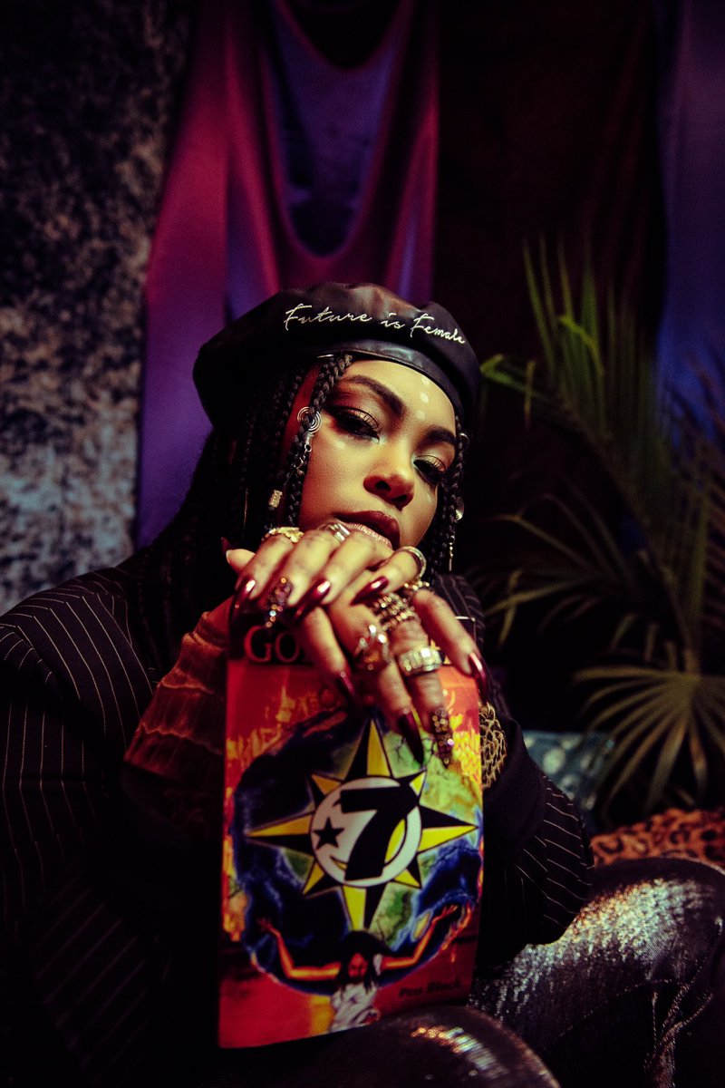 inaribriana's tweet image. Your grad photos could never . Shot x me for @shecool_af 💕 #Classof2020