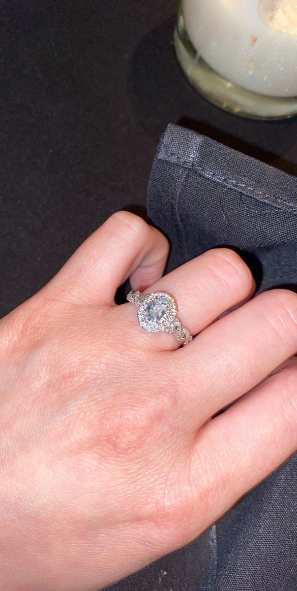 _HanIAm_'s tweet photo. I’m sure you all know already, BUT I’m marrying my best friend 🥺 I said yes 💍 https://t.co/JMAncaDwST