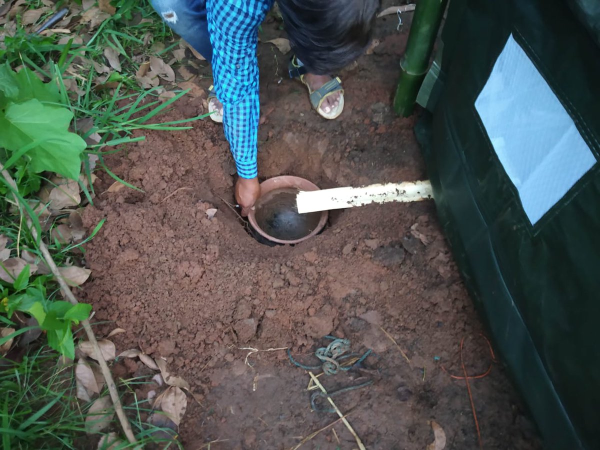 WOTRIndia's tweet photo. Amidst #COVID19 pandemic, training as well as demonstration on vermi-composting to farmers were provided through Farmer Field Schools in #Rodo, Jharkhand, with the support of @MyIndusIndBank , our funding partner.
- @HindujaF #LandForLife #BuildBackBetter @JharkhandCMO @AgriGoI https://t.co/k6bwJhdqZt
