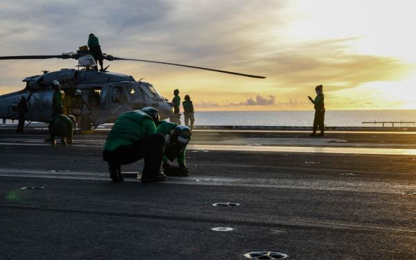 ANI's tweet photo. I can confirm USS Nimitz(CVN 68)&amp;USS Ronald Reagan (CVN 76) are holding dual carrier ops in South China Sea to support free&amp;open Indo-Pacific: Accreditation in Public Relations+Military Public Affairs Officer for Ronald Reagan Carrier Strike Group, Lt Cmdr S Brophy to ANI.#USNavy https://t.co/pmLKERqU3o