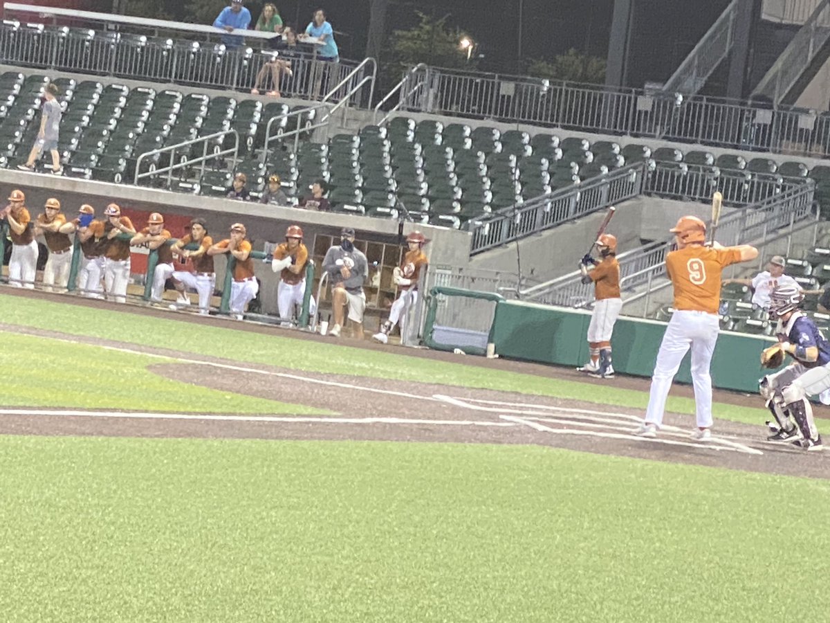 Sliders Meyer 1B  Trajan Lee hits a walk off Single to win the game. Clutch!!
Sliders 3-2 over KC Chapman at the night cap.