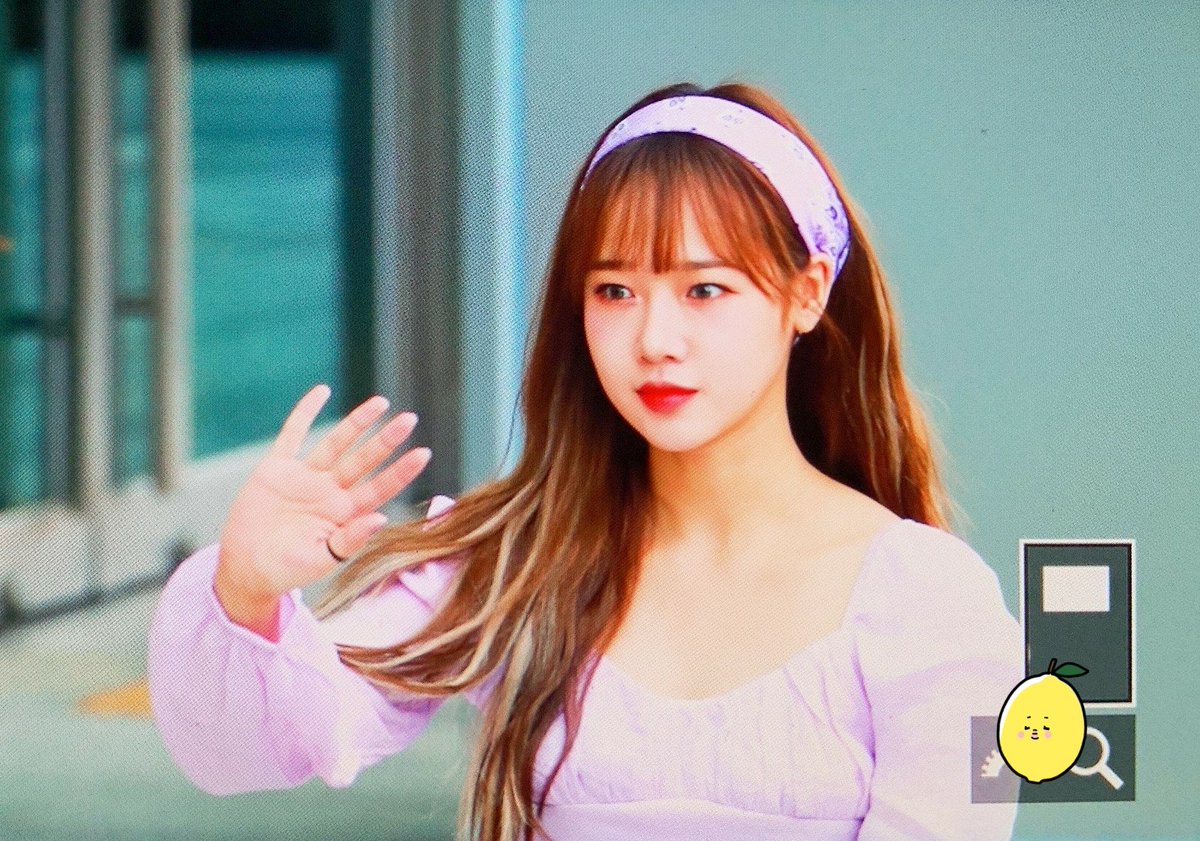 lemonade471's tweet photo. 200704 프리뷰 #위키미키 #최유정 https://t.co/JOrwrB5tGJ
