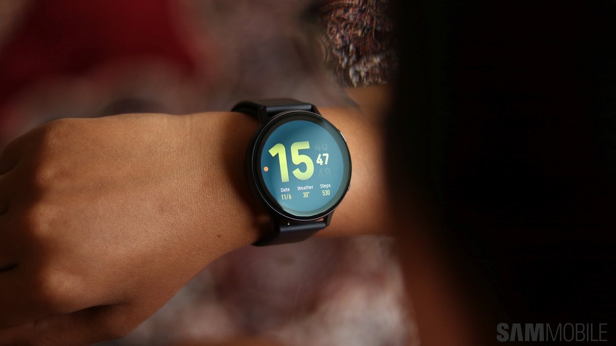 SamMobiles's tweet photo. We can't wait for the #GalaxyWatch3, are you upgrading? 😍
#WatchActive2 #Watch #smartwatch #tech #technology #samsung #wearable https://t.co/SlPrC2Udfo