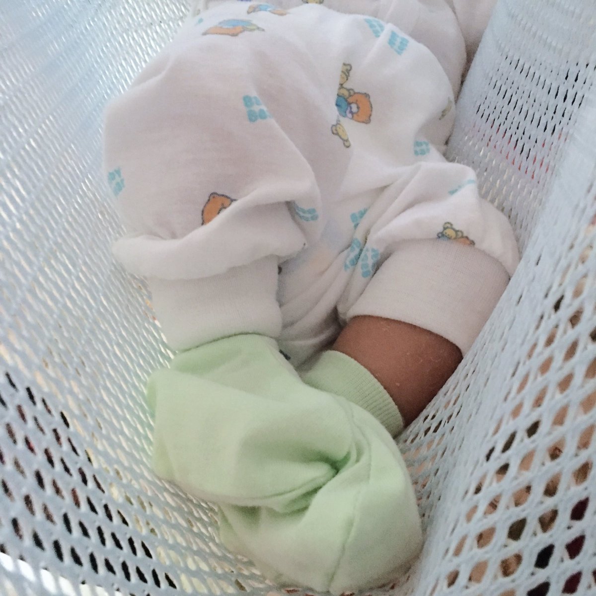 fyfyzamri1's tweet photo. Dah sebulan my boi harini. Nama diberi Muhammad Fayyadh bin Mohd Fauzi Fazrin 💖 #30hari https://t.co/LtSPyXjbhi